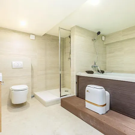 Climatise & Confortable - 17 *